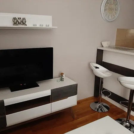 Apartament Apartman Ljubovic *